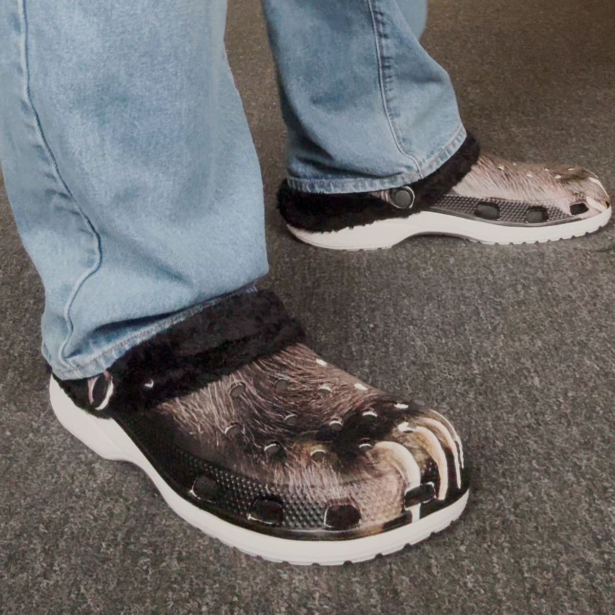 Bear Feet fur-lined clog slipper shoes