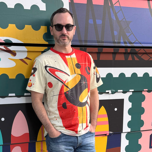 Mid-Century Atomic T-Shirt – Retro Space-Inspired Design
